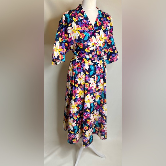 Vintage floral Jaeger outfit set, skirt & top, floral set, floral skirt, size M, - Picture 4 of 16